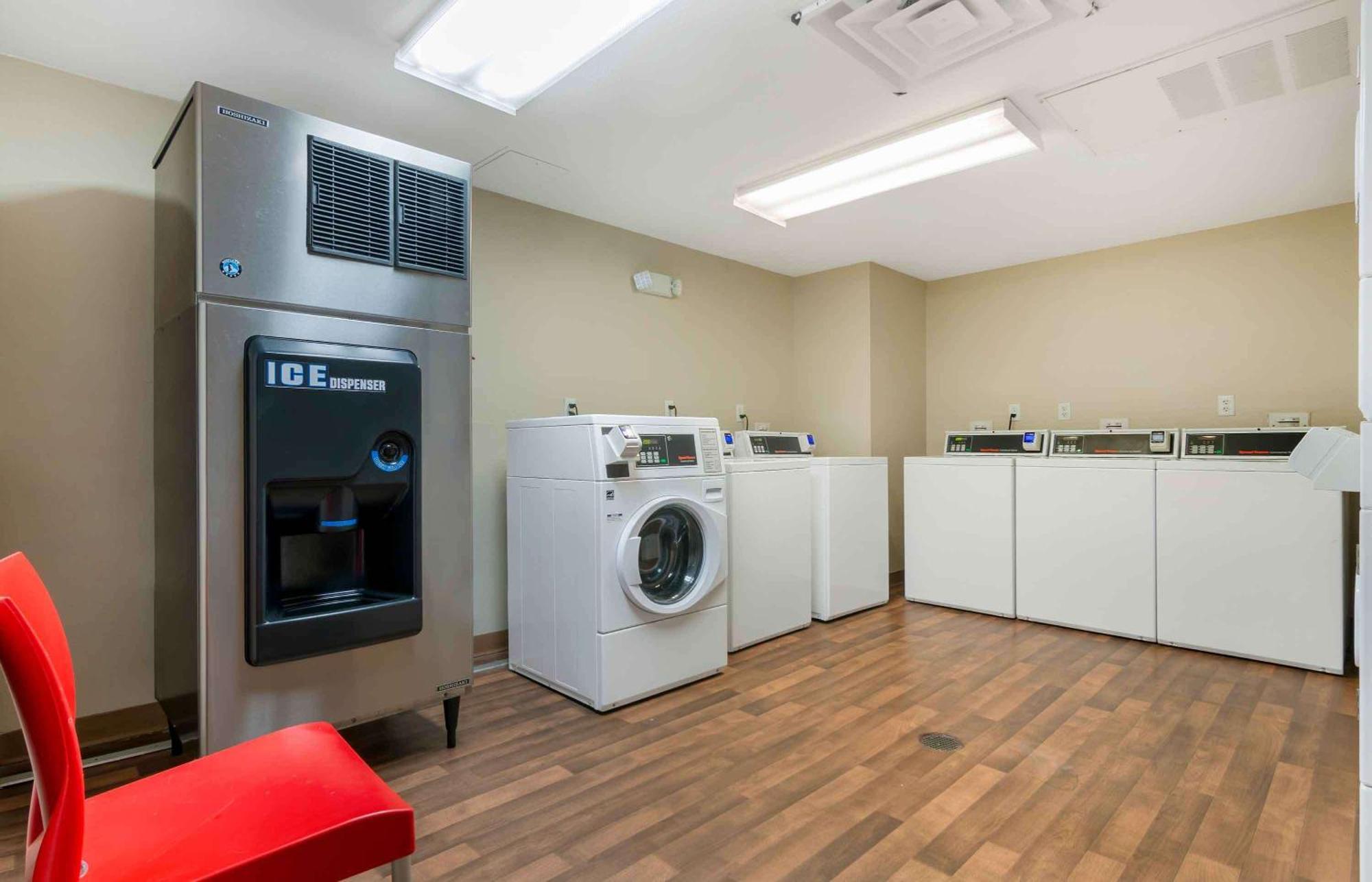 Extended Stay America Suites - Kansas City - Country Club Plaza Εξωτερικό φωτογραφία