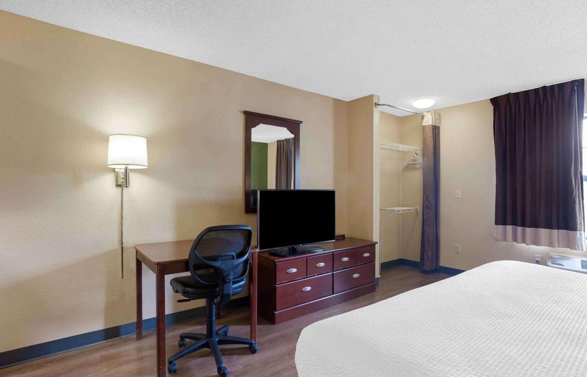Extended Stay America Suites - Kansas City - Country Club Plaza Εξωτερικό φωτογραφία