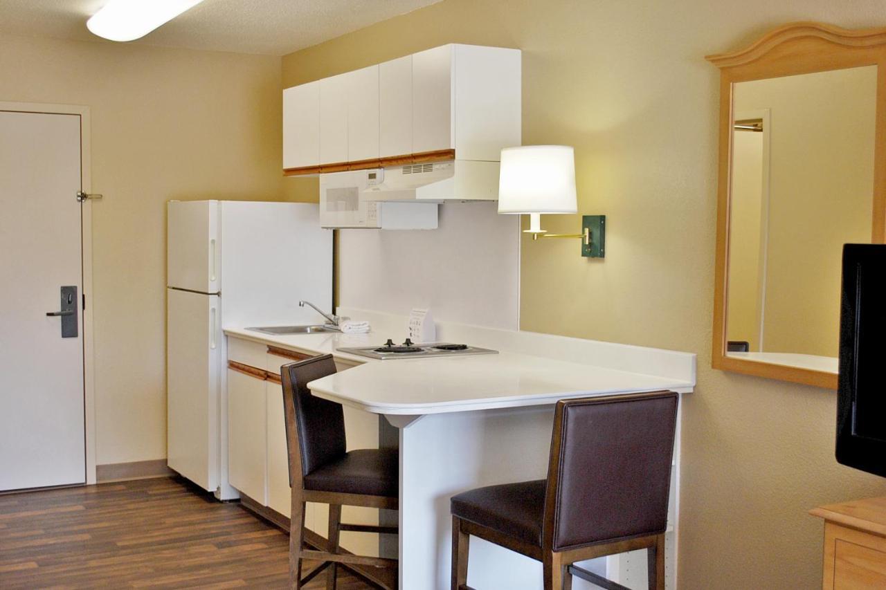 Extended Stay America Suites - Kansas City - Country Club Plaza Εξωτερικό φωτογραφία